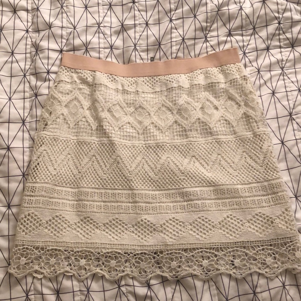 White lace skirt